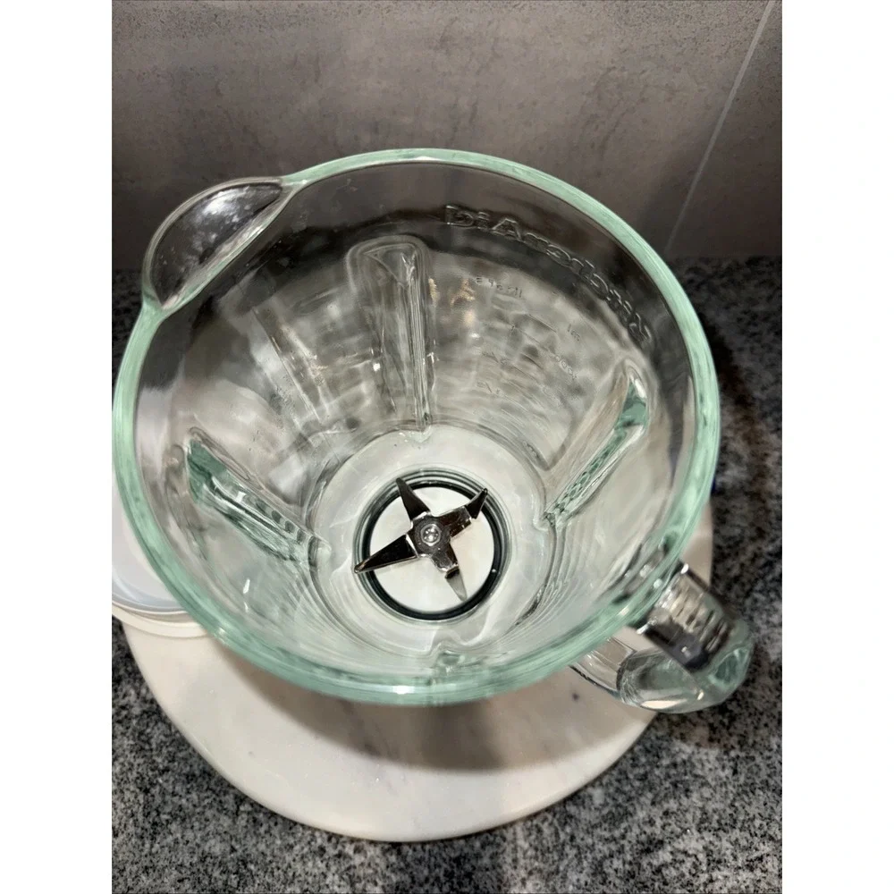 KitchenAid Blender Jar KSB5WW White 40 oz 5 Cup OEM Glass Replacement Pitcher